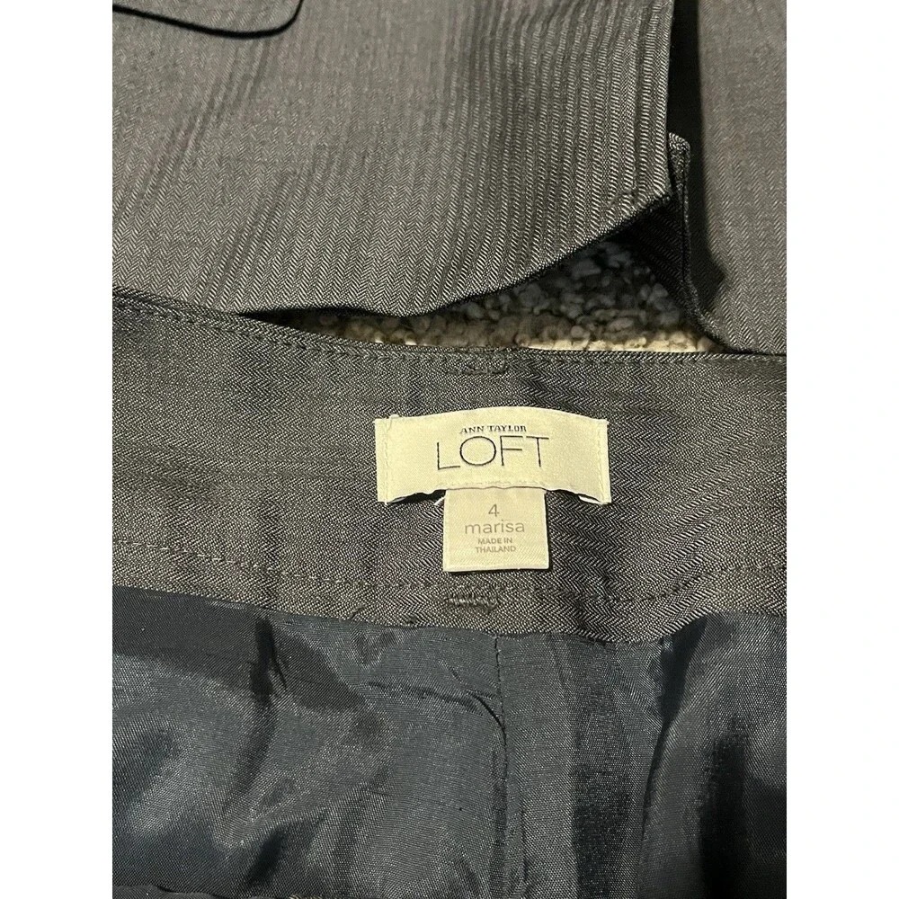 Ann Taylor Loft Pant Suit 2 Piece Set - Jacket Sz 6 / Pants Sz 4 Gray - Picture 2 of 4